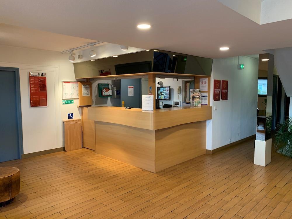 Welcomotel Beauvais Aeroport Exterior photo