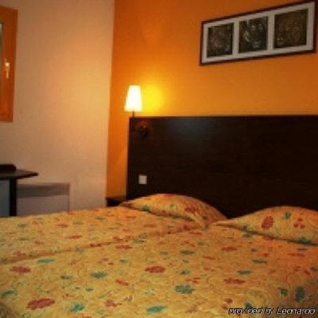Welcomotel Beauvais Aeroport Exterior photo